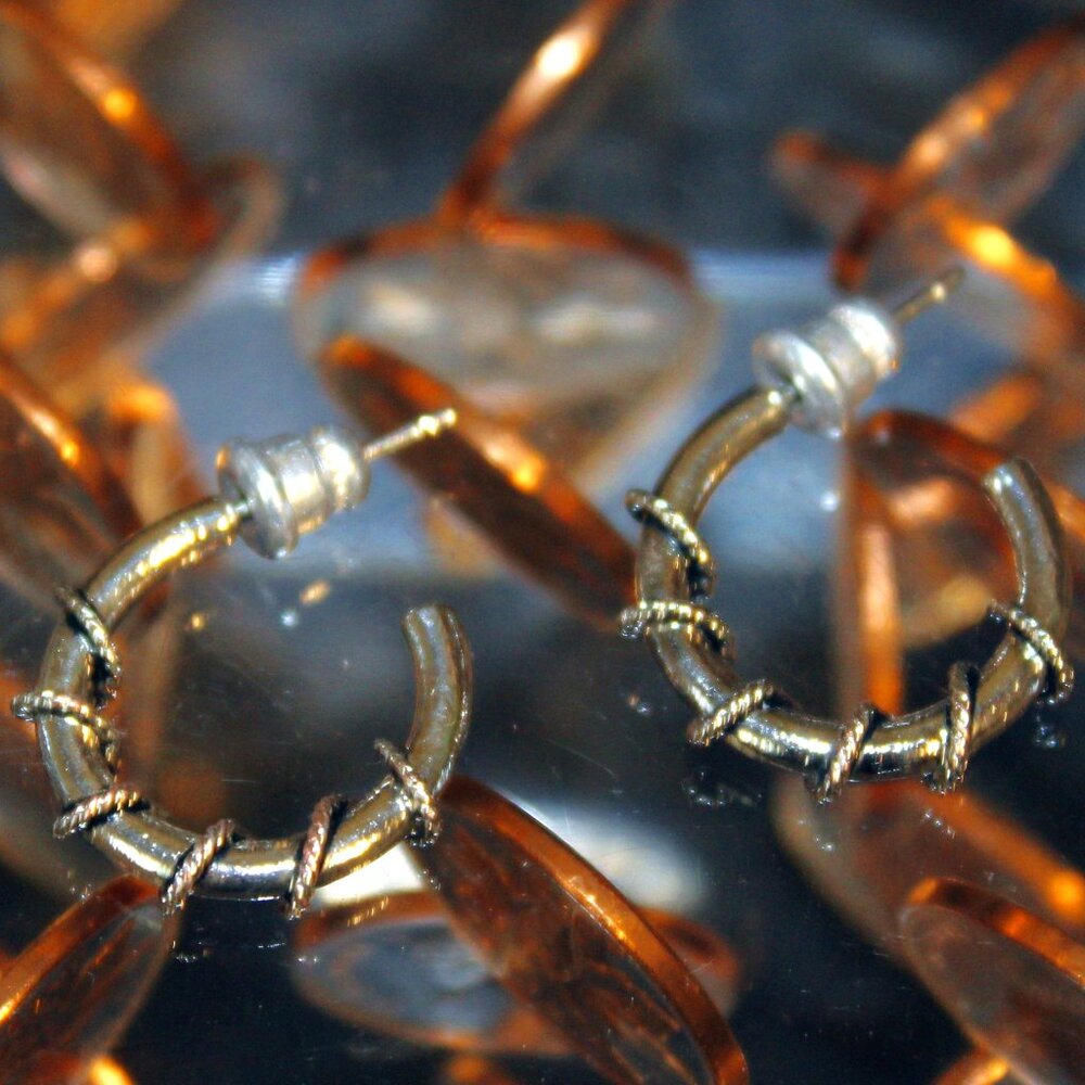 Dinstictly Tribal Flavor Hoop Earrings